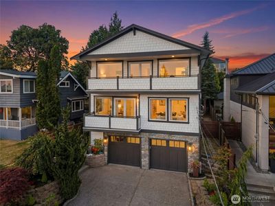4048 56th Avenue SW
