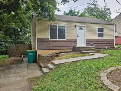 Property at 2735 N 31st St, Kansas City, KS