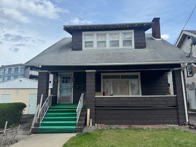 22 Asbury Ct