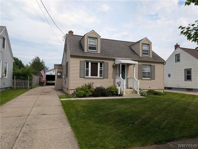 223 Crisfield Ave
