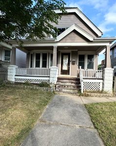1020 S 32nd St