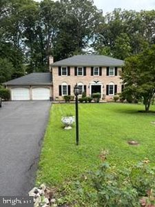 3237 Riverview Dr