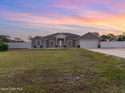 3735 Crista Jean Ave