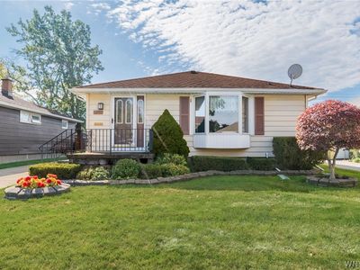 267 Abbington Ave