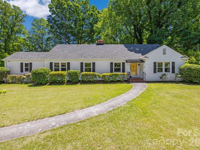632 Sedgewood Dr