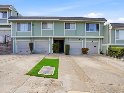 2579 Greendale Dr