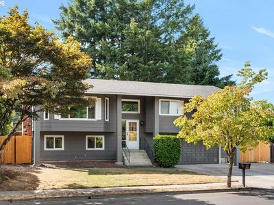 1343 SE Wendy Ave