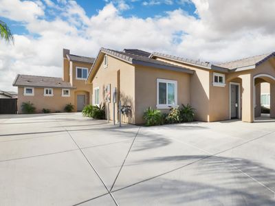 8311 Frankie Lou St