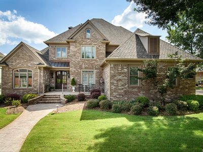 33 Alba Ln
