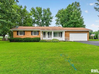 1 Oakwood Ln