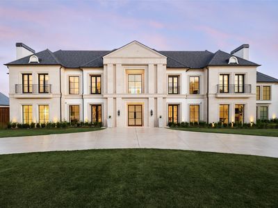 5216 Palomar Ln