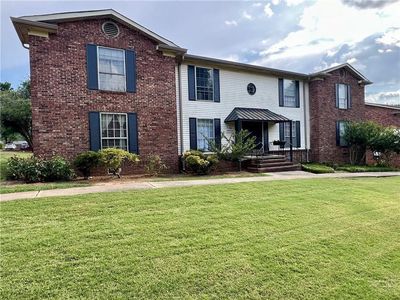 5693 Kingsport Dr #2