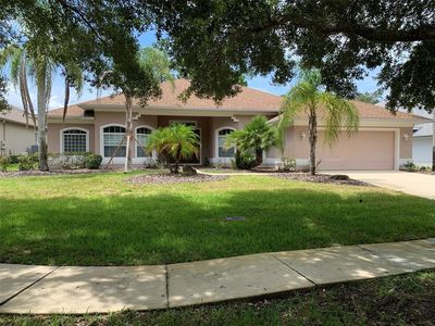 19 Lakeview Ln