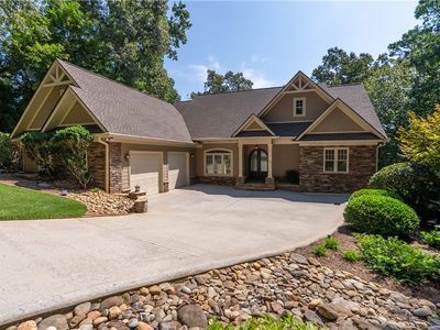 314 Longwood Dr