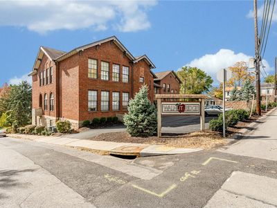 10 Walnut St APT 7
