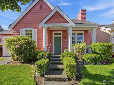 200 NE Sunset Street