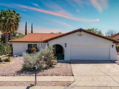 15 W Calle Manantial Kent