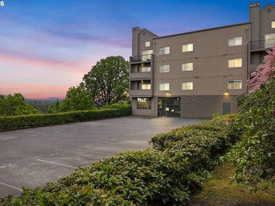 4320 S Corbett Ave APT 211
