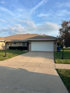 1676 Jonquil Dr