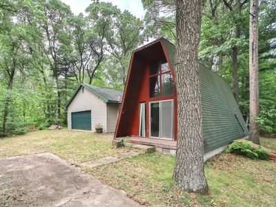2106 White Pine Ln