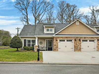 151 Elijah Way NW