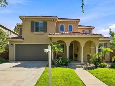 759 W Plumas Ct