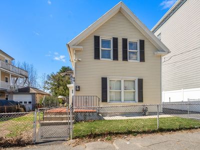 84 Howard St