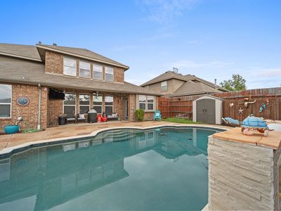 7114 Bickers Dr