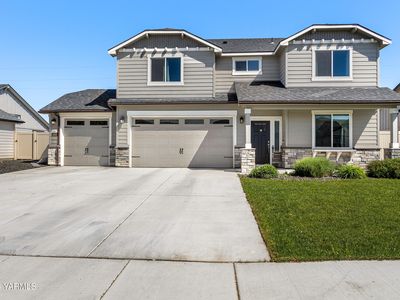 6105 Cottonwood Loop
