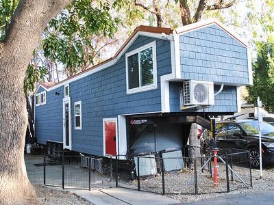 7740 Balboa Blvd SPACE 181