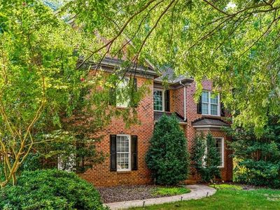 4 Windsor Castle Ct