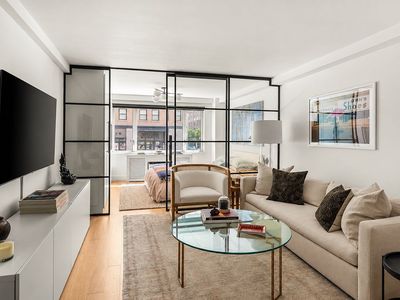 105 W 13th St APT 2A