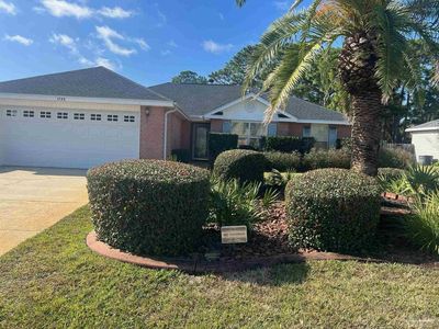 1785 Lighthouse Pointe Dr