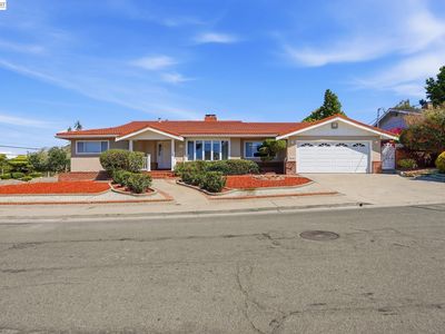 1204 Vista Grand Dr