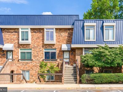1763 S Hayes St #2