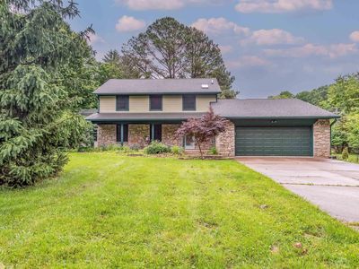 3013 S Stratford Dr