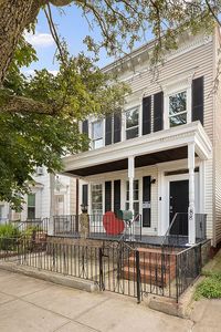 88 Chestnut St