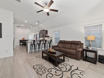 18434 White Stallion Ln