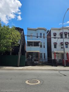 2164 Crotona Avenue