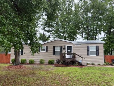 322 NW Kensington Ln