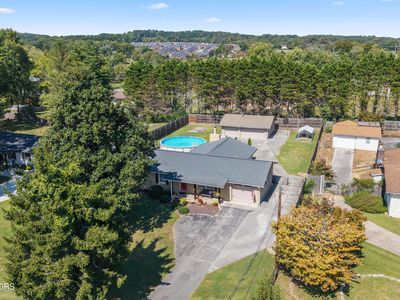 6749 Heatherbrook Dr