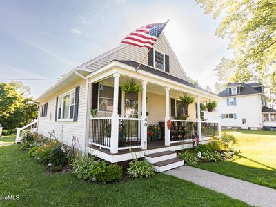 40 Longfellow Ave