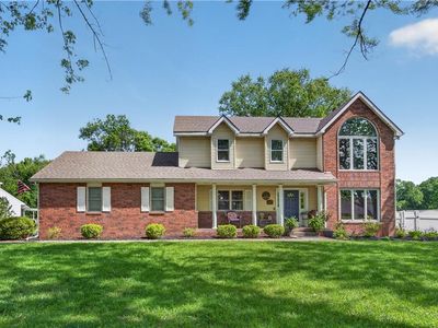 1301 Bitner Dr