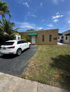 Property at 1670 Harding St, Hollywood, FL