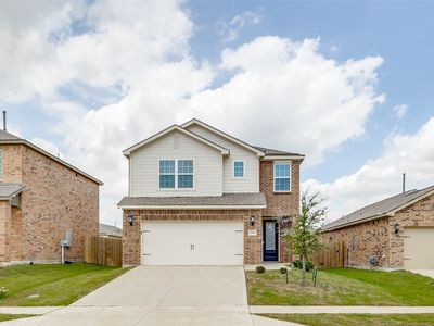 1108 Ginsburg Ln