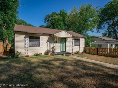 Property at 713 Martha Dr, Gladewater, TX