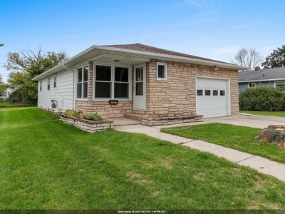 339 Center St