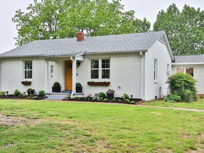 792 Snake Hill Rd