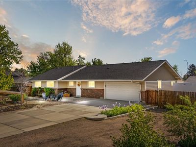 7600 Kline Drive
