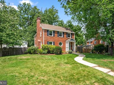 1709 White Oak Dr